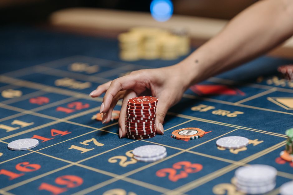 The Real Skill Gap: Why Most Casino Players Lose (And How to Fix It)