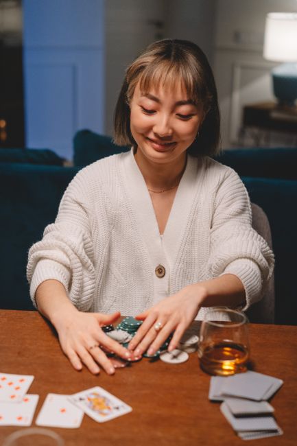 Slots, Sports Betting, and Poker: Inside Modern iGaming